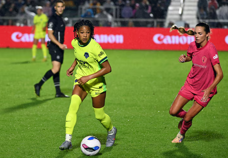 NWSL подписывает новые договоры на телевещание с 2026 года